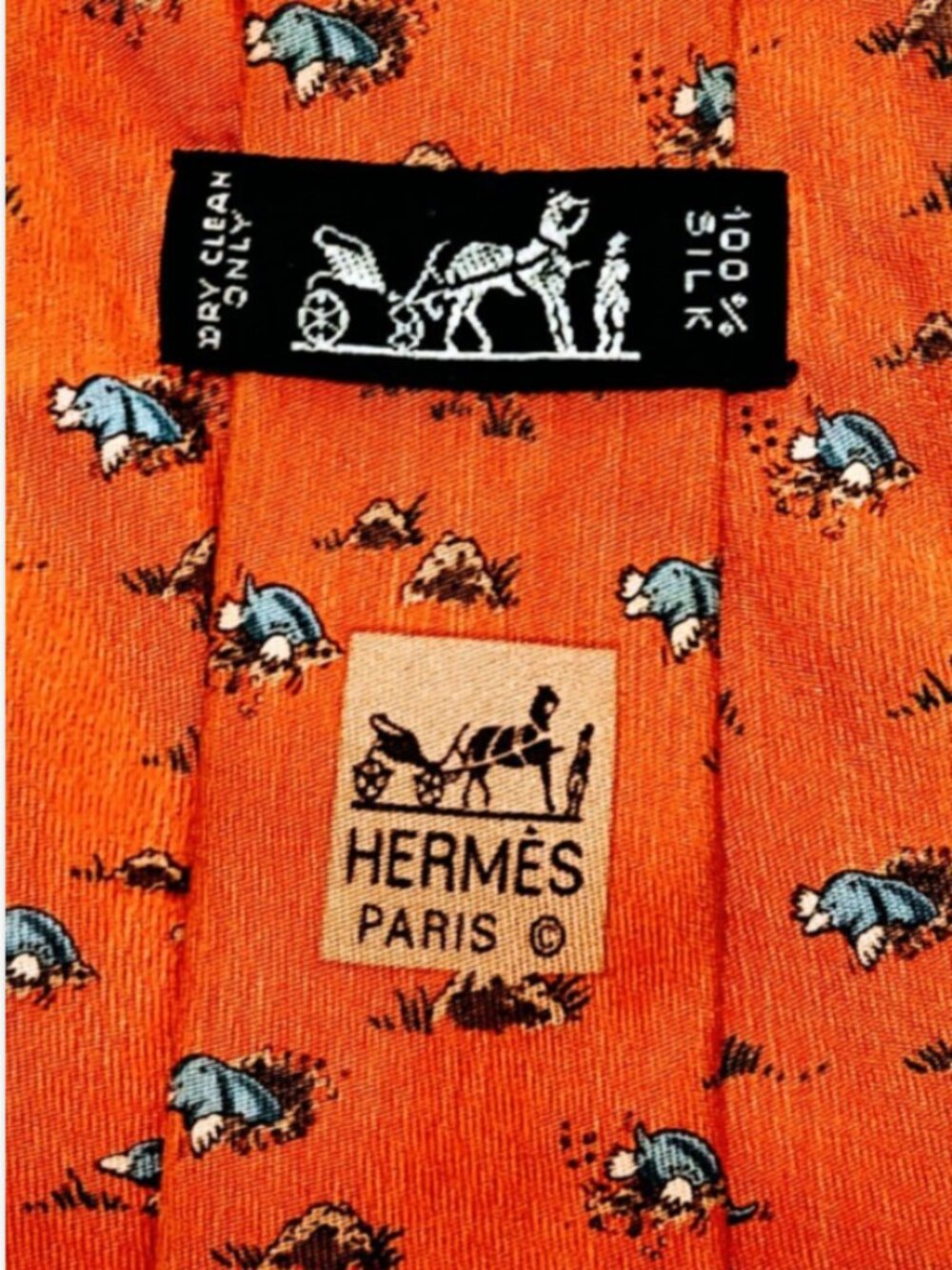 Hermes Whimsical Moles Animals Men's Tie Orange Silk 7794 FA 3.5" W x 59.4" L
